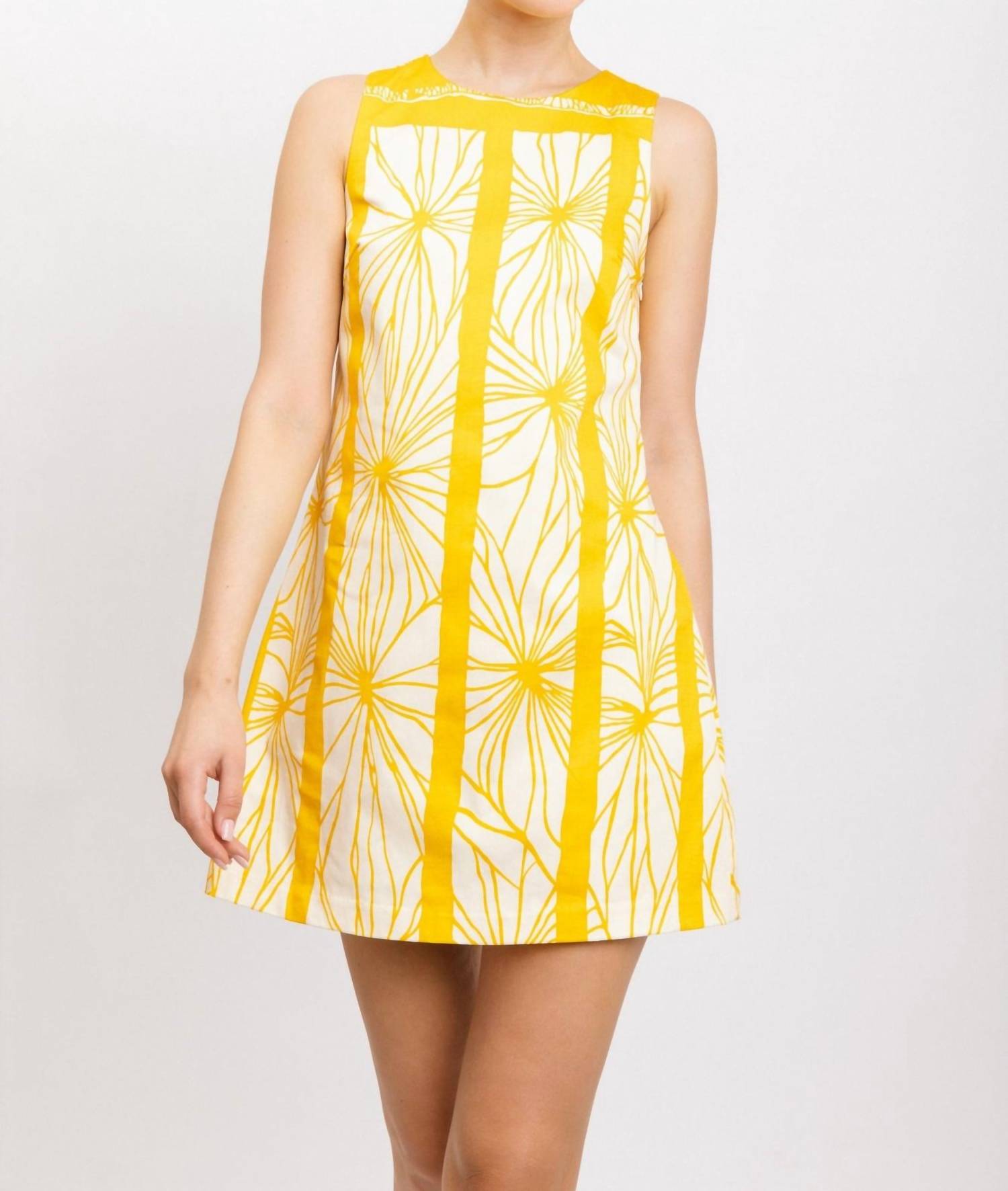 Платье Ellis в солнечно-желтом цвете Flora Bea
Платье Ellis в солнечно-желтом цвете Flora Bea