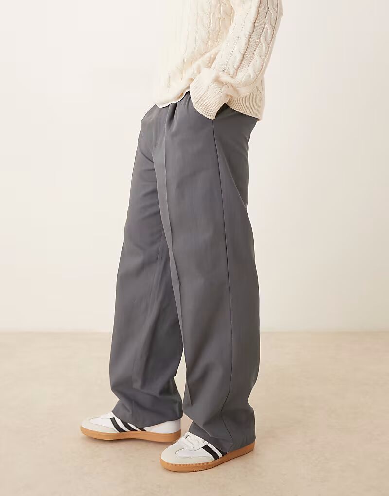 Широкие брюки ASOS DESIGN со складками серого цвета
Широкие брюки ASOS DESIGN со складками серого цвета