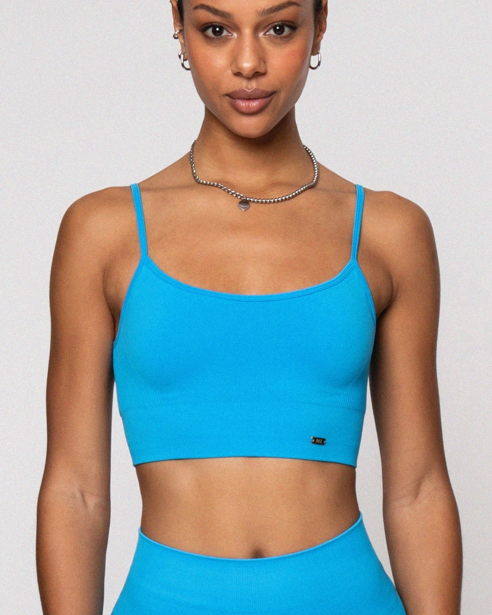 Женский топ из переработанной ткани Believe Athletics, синий
Женский топ из переработанной ткани Believe Athletics, синий