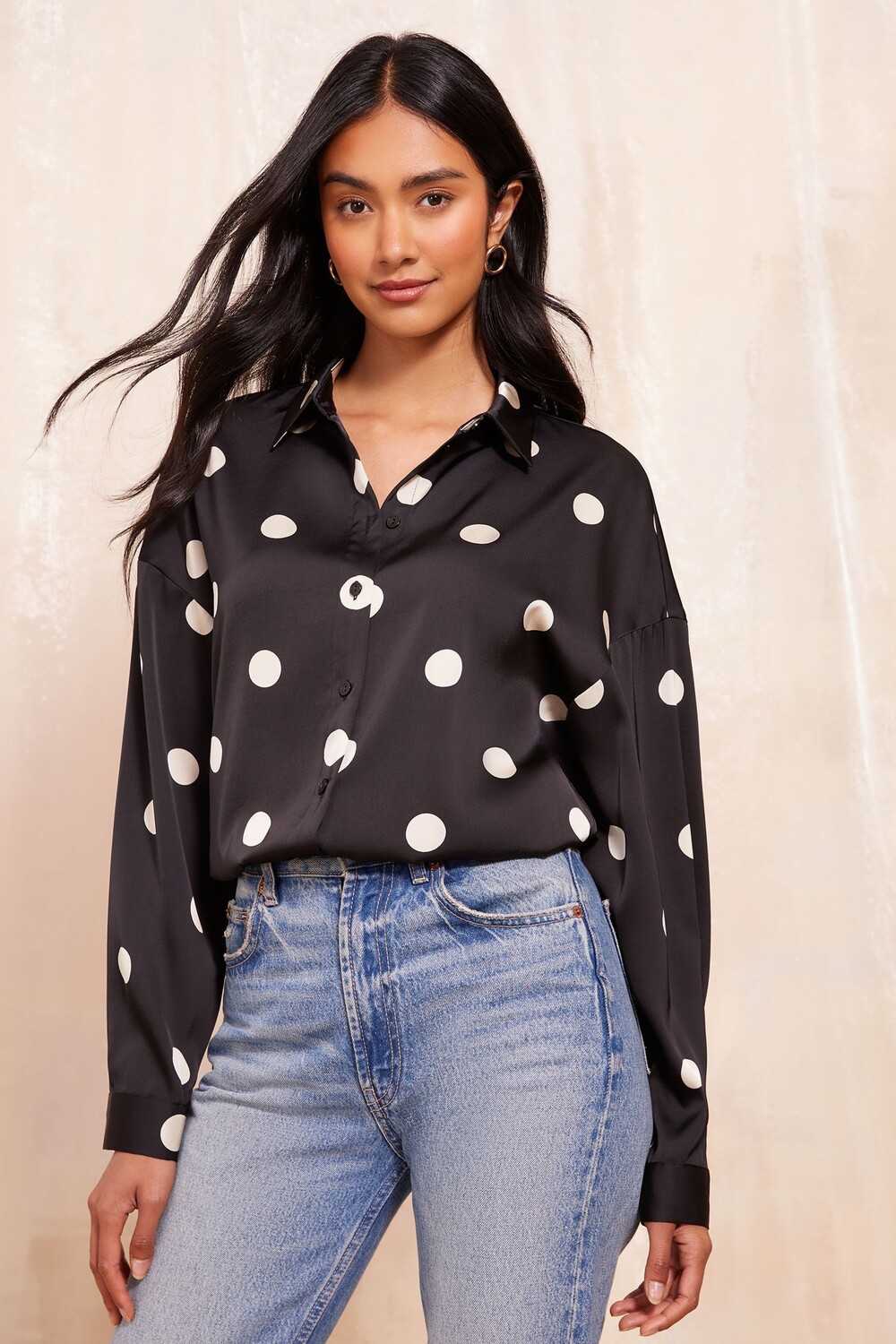 Рубашка с длинным рукавом и пуговицами Friends Like These, черный
Рубашка с длинным рукавом и пуговицами Friends Like These, черный