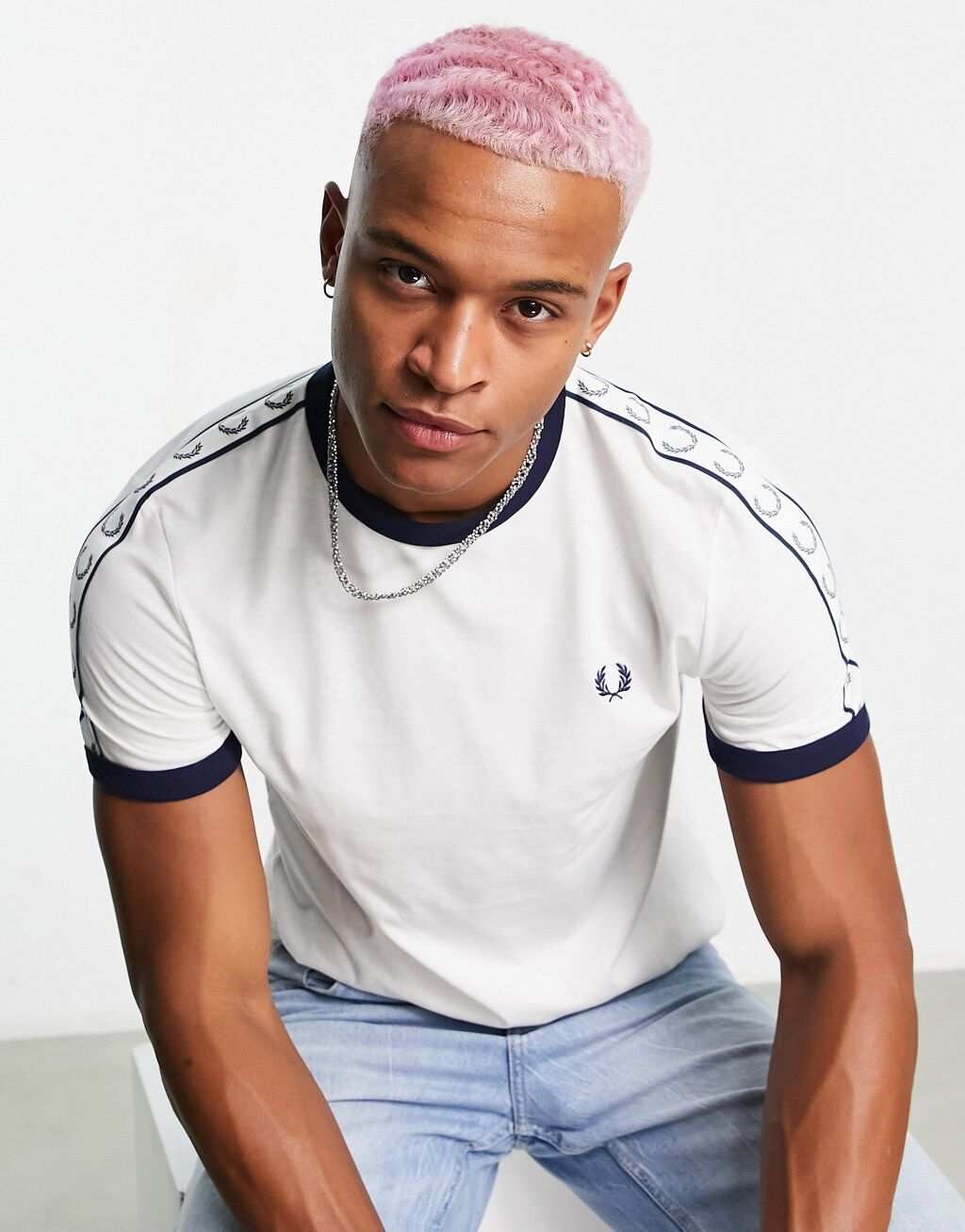 Белая футболка с логотипом Fred Perry, Белый, Белая футболка с логотипом Fred Perry
Белая футболка с логотипом Fred Perry, Белый, Белая футболка с логотипом Fred Perry