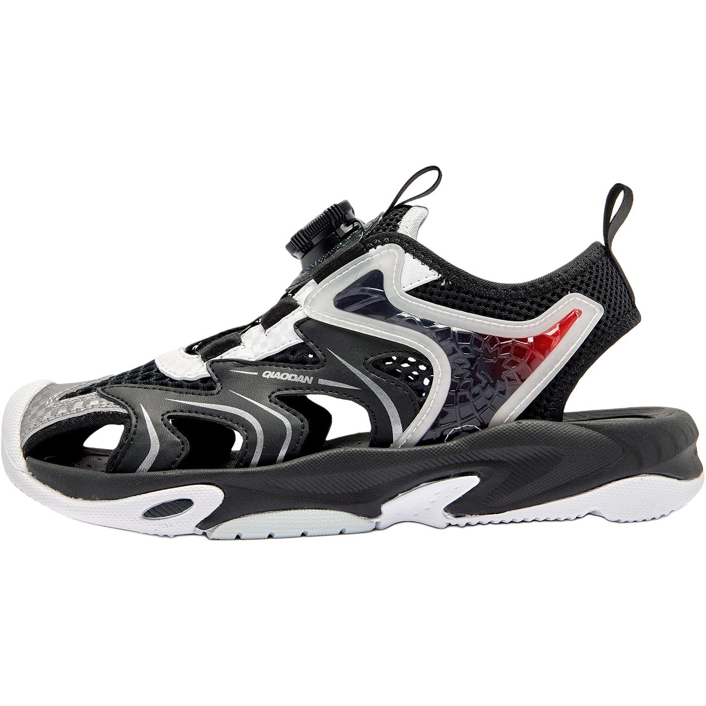 Нескользящие и дышащие низкие детские сандалии для подростков QIAODAN, черный/серебряный
Нескользящие и дышащие низкие детские сандалии для подростков QIAODAN, черный/серебряный