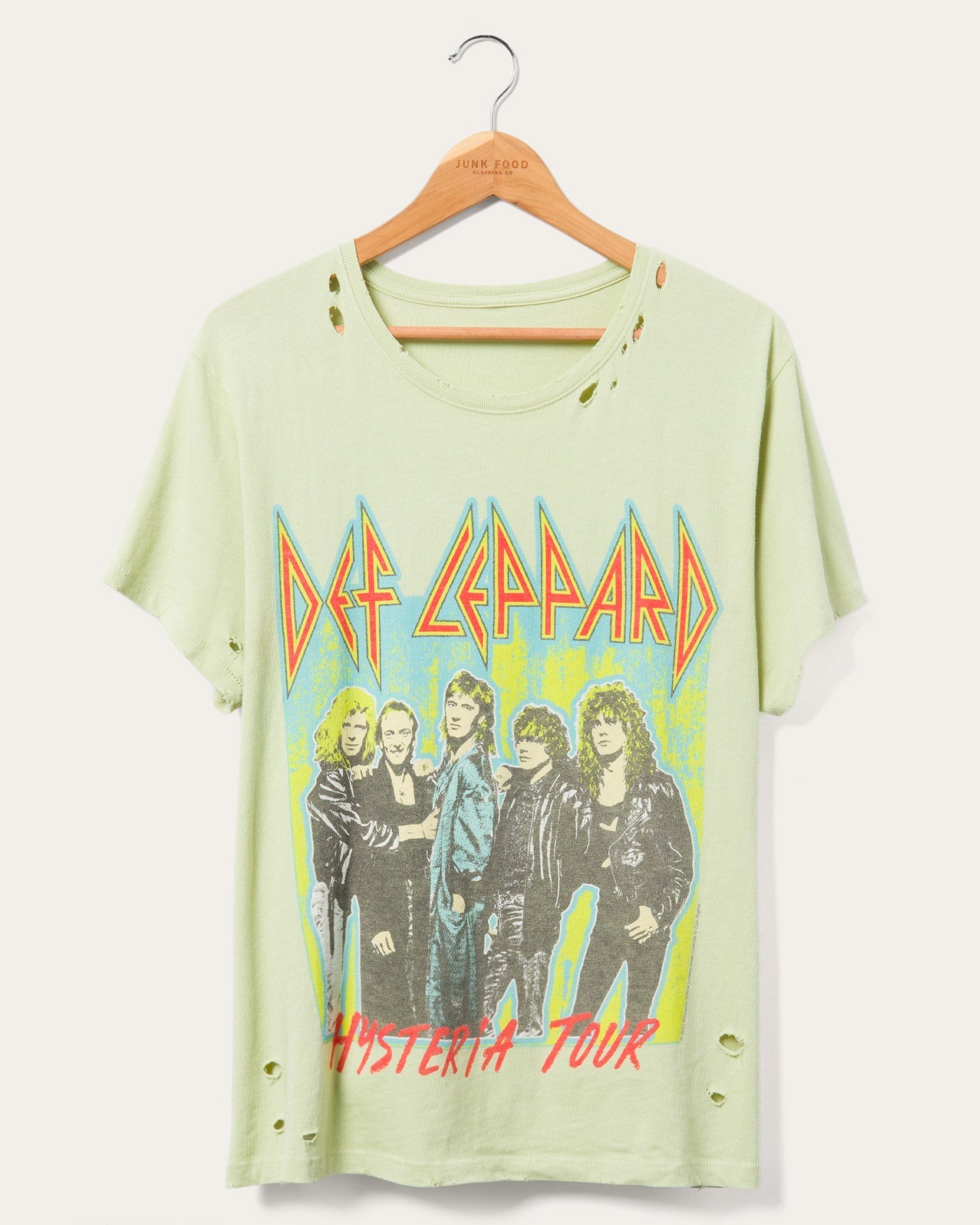 Футболка Def Leppard Hysteria Tour Vintage Destroy Junk Food Clothing, цвет weeping willow
Футболка Def Leppard Hysteria Tour Vintage Destroy Junk Food Clothing, цвет weeping willow
