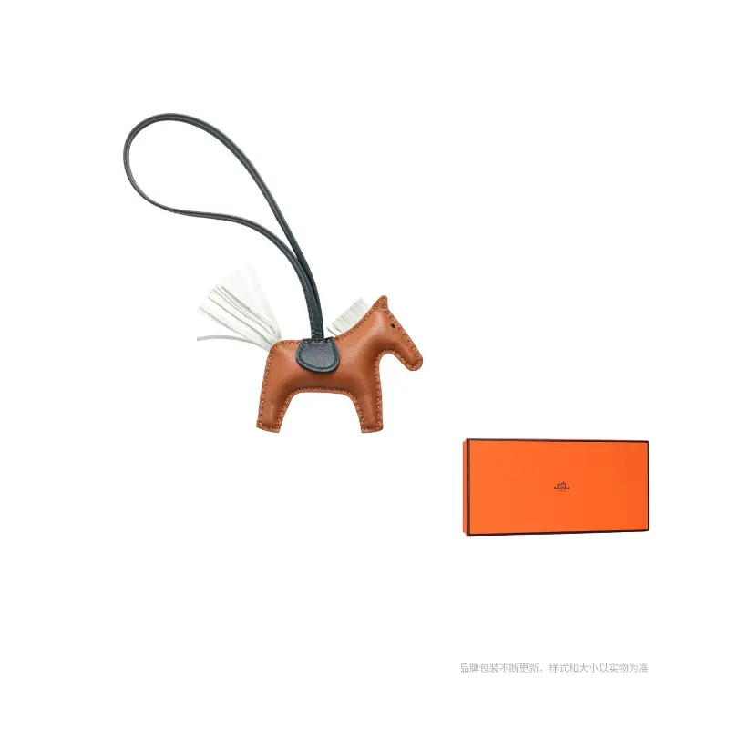 HERMES Кожаный кулон унисекс коричневый, Brown 
HERMES Кожаный кулон унисекс коричневый, Brown