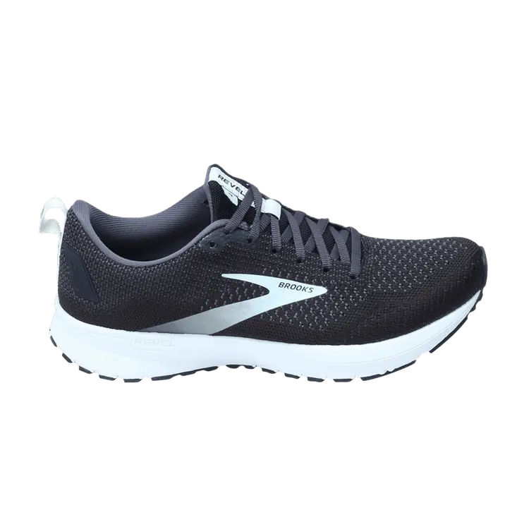 Кроссовки Revel 4 'Black', черный
Кроссовки Revel 4 'Black', черный