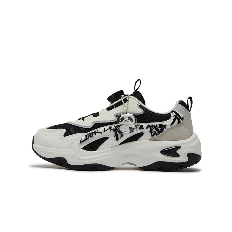 Износостойкие поддерживающие низкие повседневные детские кроссовки Kids' XTEP, черный/белый
Износостойкие поддерживающие низкие повседневные детские кроссовки Kids' XTEP, черный/белый