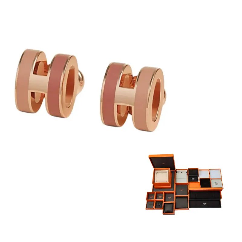 HERMES Серьги Rose Gold plated женские Blush Pink
HERMES Серьги Rose Gold plated женские Blush Pink