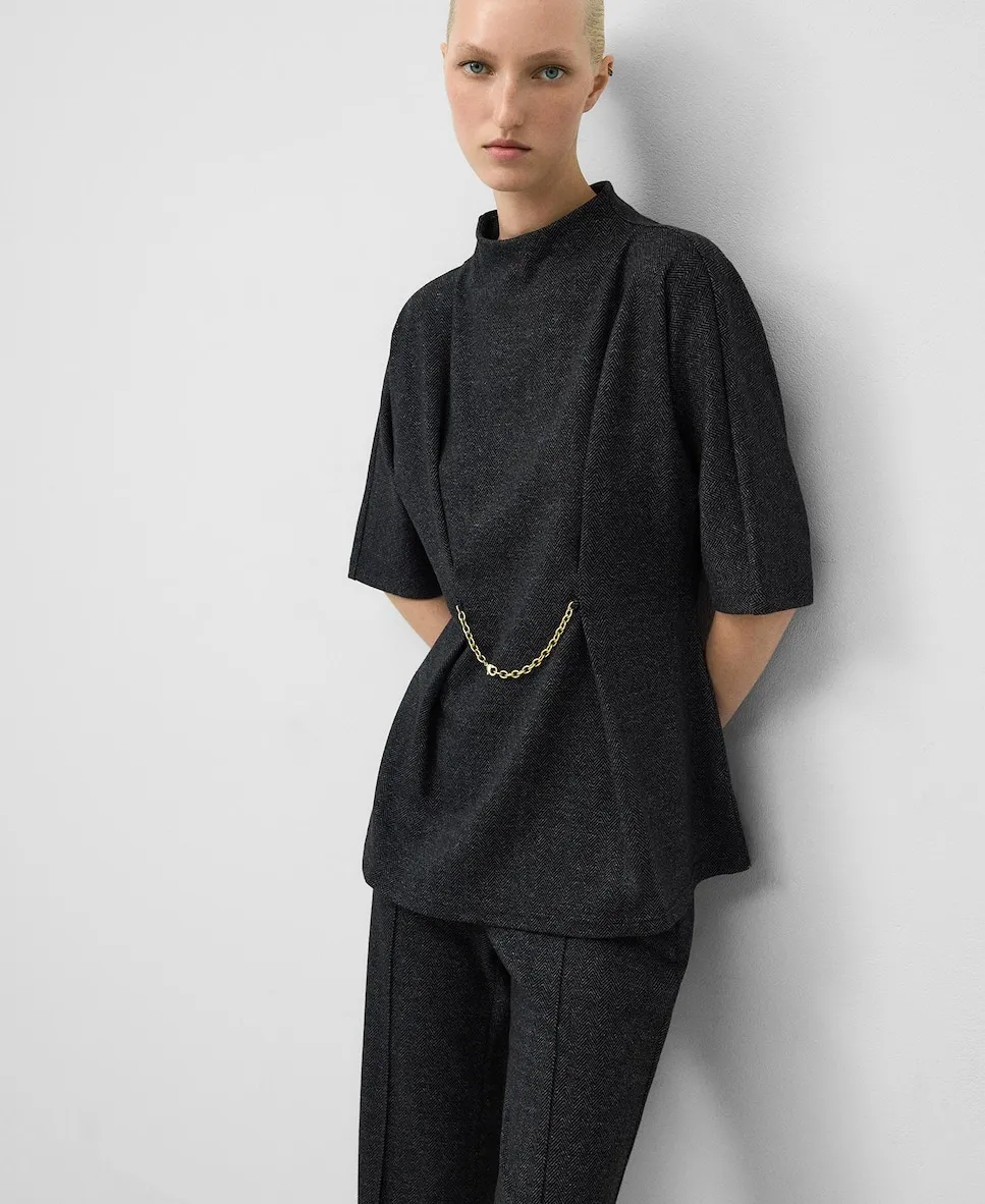 Женский топ с цепочкой и елочной структурой Adolfo Dominguez, черный
Женский топ с цепочкой и елочной структурой Adolfo Dominguez, черный