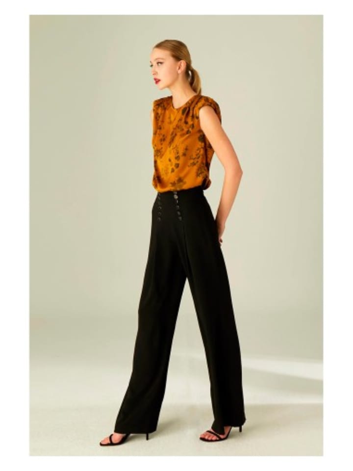 Тканевые брюки & me, черный
Тканевые брюки & me, черный