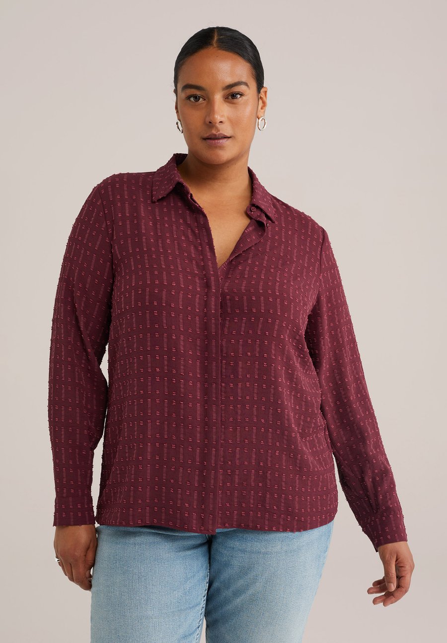 Блуза WE Fashion CURVE, Vintage Red/Mottled Dark Red
Блуза WE Fashion CURVE, Vintage Red/Mottled Dark Red