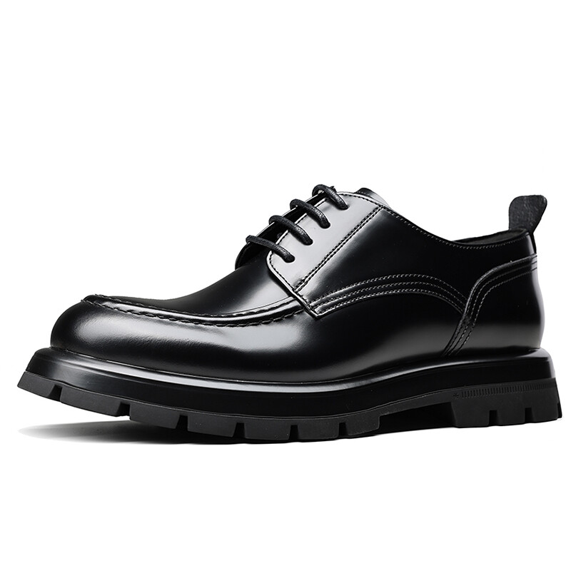 Туфли мужские среднего размера Bansley
Туфли мужские среднего размера Bansley