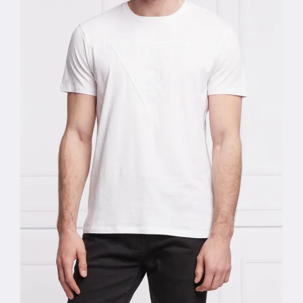 Футболка стандартного кроя Guess, белый
Футболка стандартного кроя Guess, белый