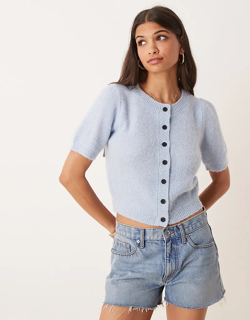 Кардиган VRG GRL Tessa с рукавами-фонариками в цвете «пудрово-голубой»
Кардиган VRG GRL Tessa с рукавами-фонариками в цвете «пудрово-голубой»