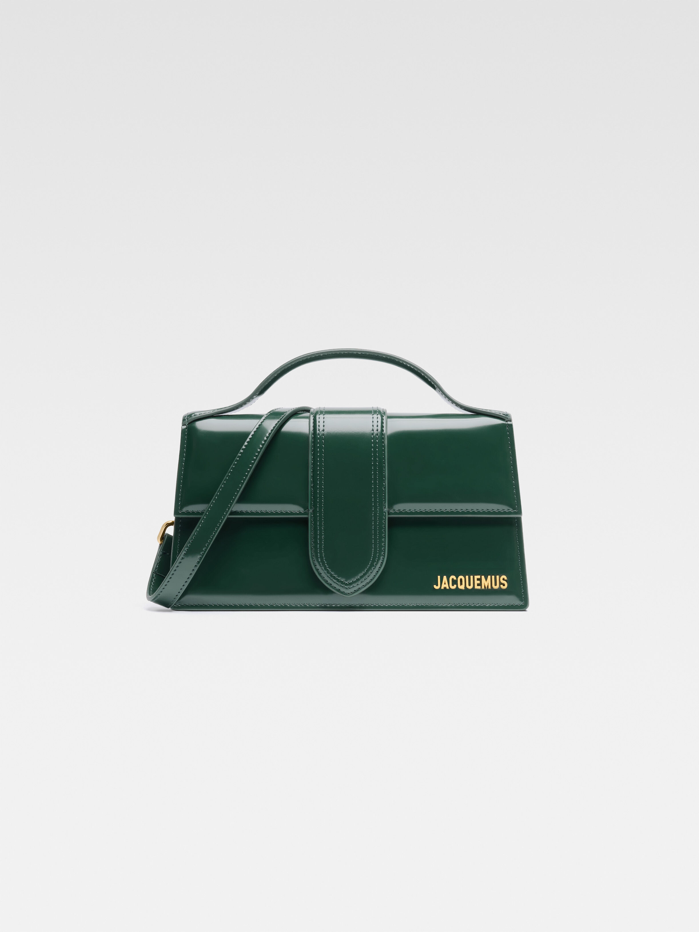 Большая сумка с клапаном JACQUEMUS The large Bambino, темно-зеленый 
Большая сумка с клапаном JACQUEMUS The large Bambino, темно-зеленый