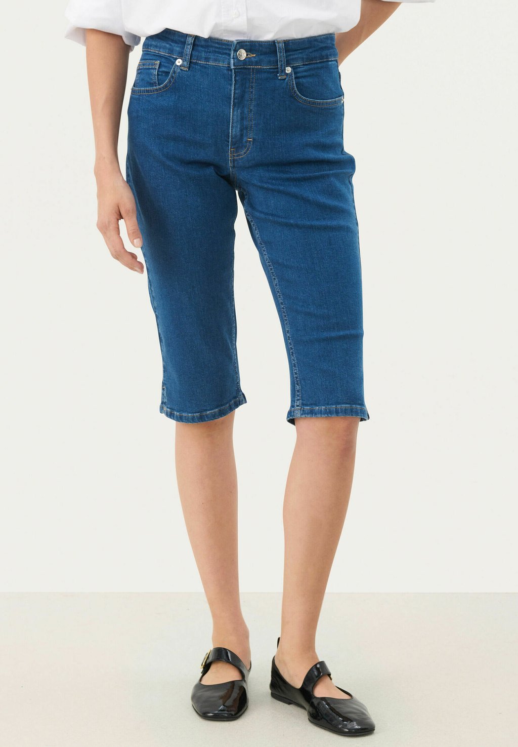 Джинсовые шорты RENATES Part Two, темно-синий
Джинсовые шорты RENATES Part Two, темно-синий