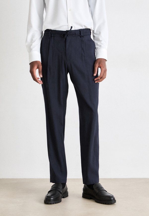 Брюки Перин Boss, синий
Брюки Перин Boss, синий