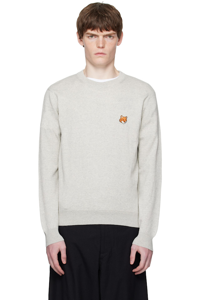 Свитер с лисой, аппликация на груди Maison Kitsuné, серый
Свитер с лисой, аппликация на груди Maison Kitsuné, серый