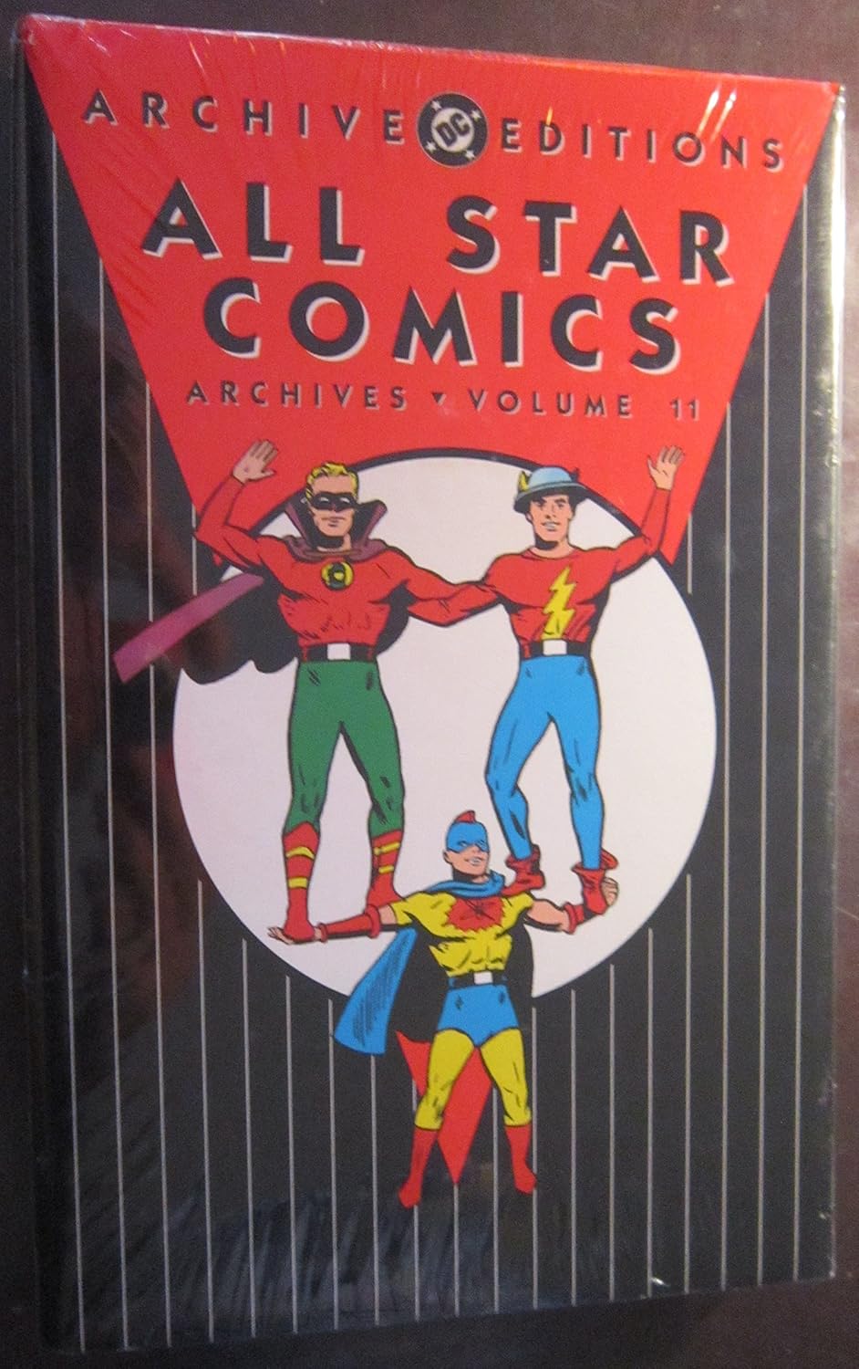 All Star Comics - Archives, Volume 11 (Archive Editions (Graphic Novels)) (DC Comics)
All Star Comics - Archives, Volume 11 (Archive Editions (Graphic Novels)) (DC Comics)