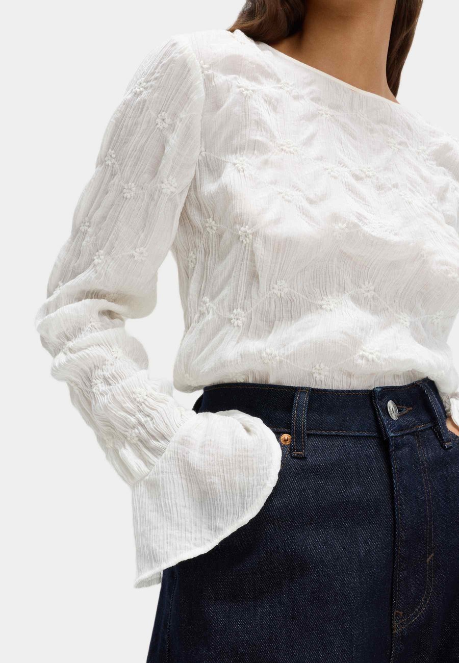 Блуза Marks & Spencer CREW NECK LONG SLEEVE, Ivory/Mottled Beige
Блуза Marks & Spencer CREW NECK LONG SLEEVE, Ivory/Mottled Beige