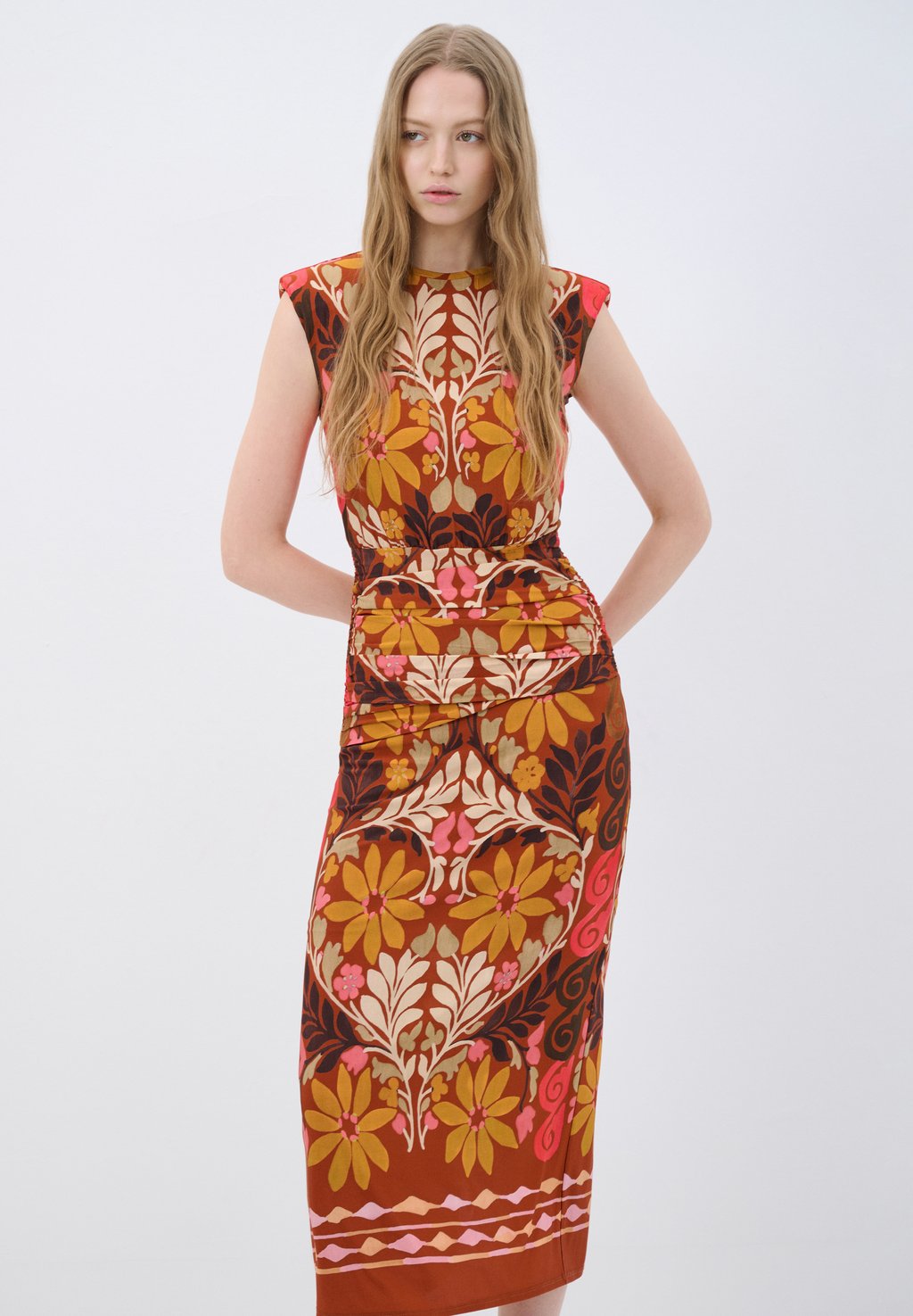 Повседневное платье adL, коричневый
Повседневное платье adL, коричневый