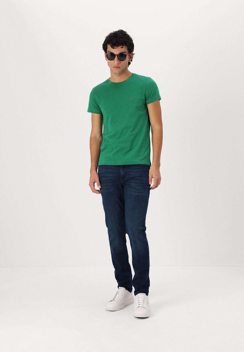 Джинсы облегающего кроя CORE BLEECKER Tommy Hilfiger, темно-синий деним
Джинсы облегающего кроя CORE BLEECKER Tommy Hilfiger, темно-синий деним