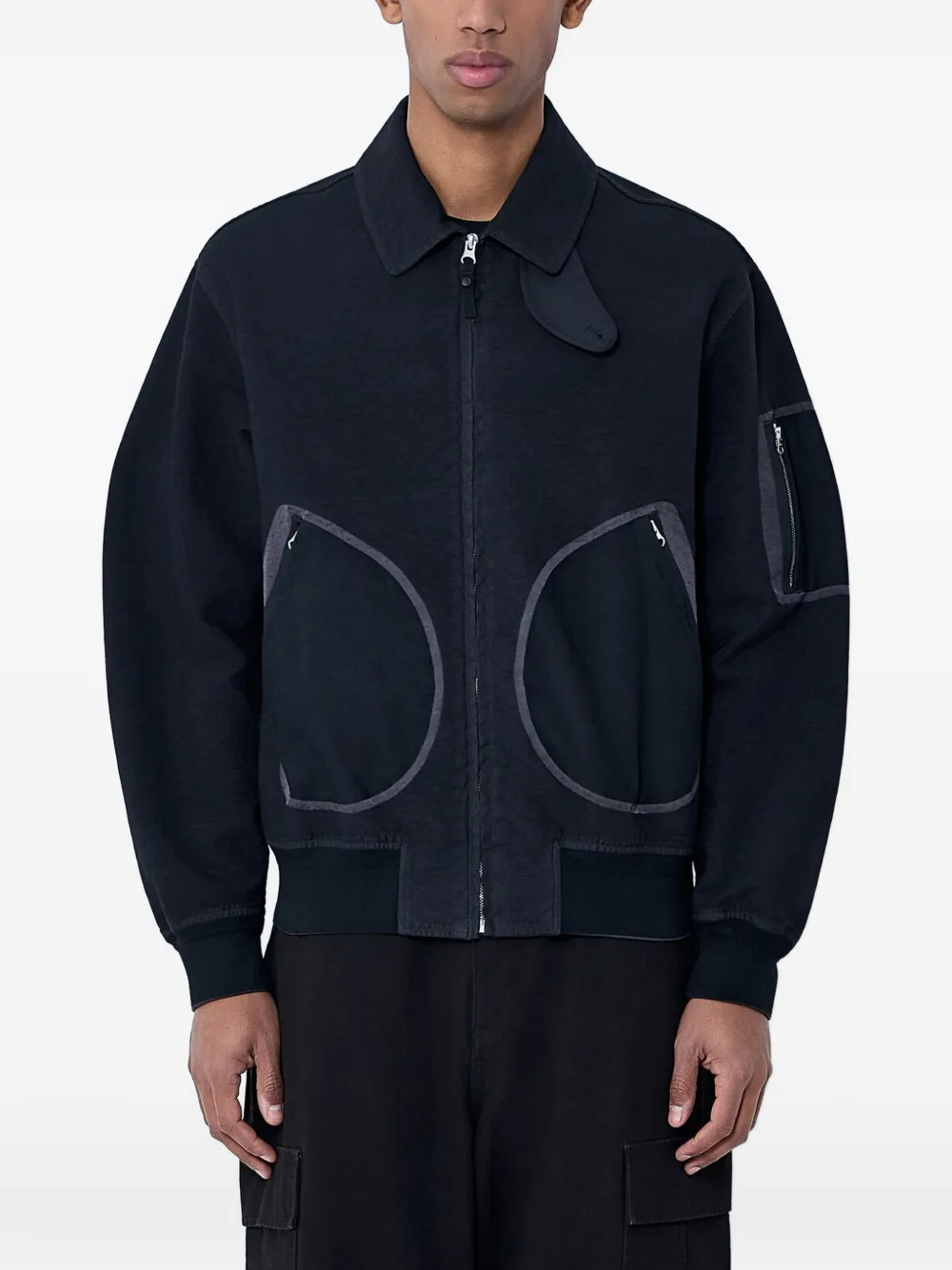 Бомбер на молнии Moos Studio, черный
Бомбер на молнии Moos Studio, черный