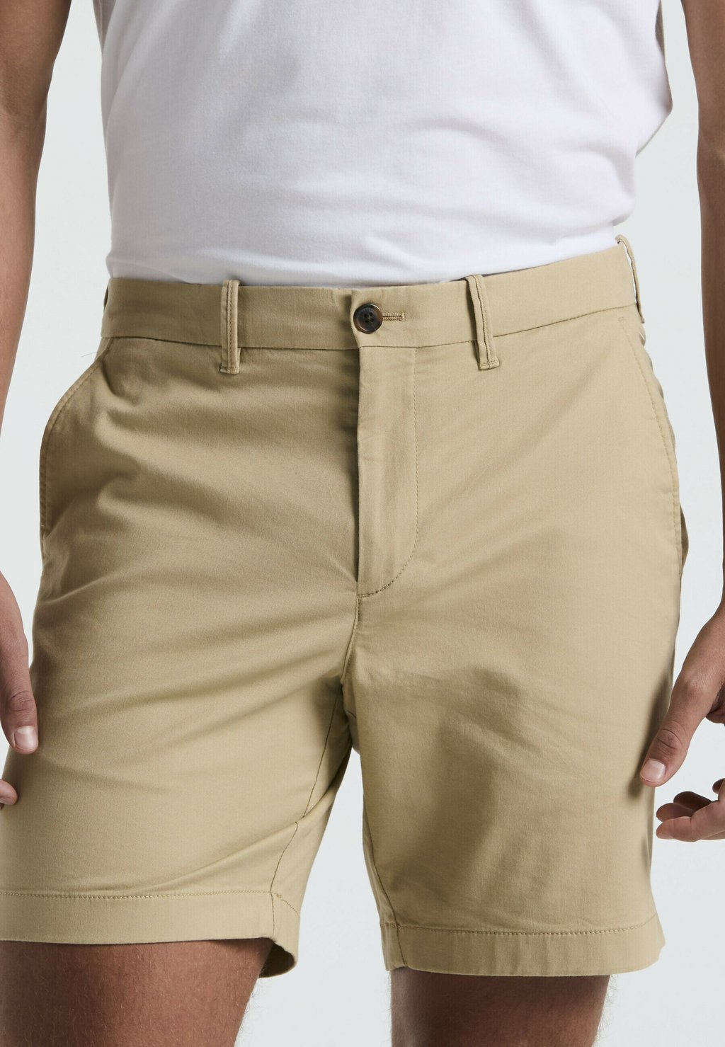 Шорты CORE Original Penguin, бежевый
Шорты CORE Original Penguin, бежевый