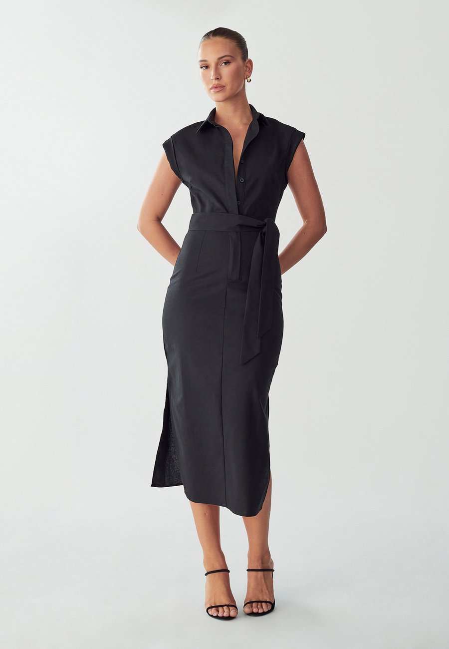 Платье WILLA LAURENCE, Black
Платье WILLA LAURENCE, Black