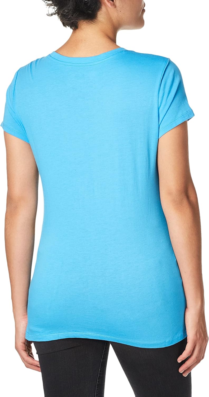 Женская футболка Calvin Klein Jeans Plus Size с коротким рукавом и легендарной символикой, Turquoise
Женская футболка Calvin Klein Jeans Plus Size с коротким рукавом и легендарной символикой, Turquoise