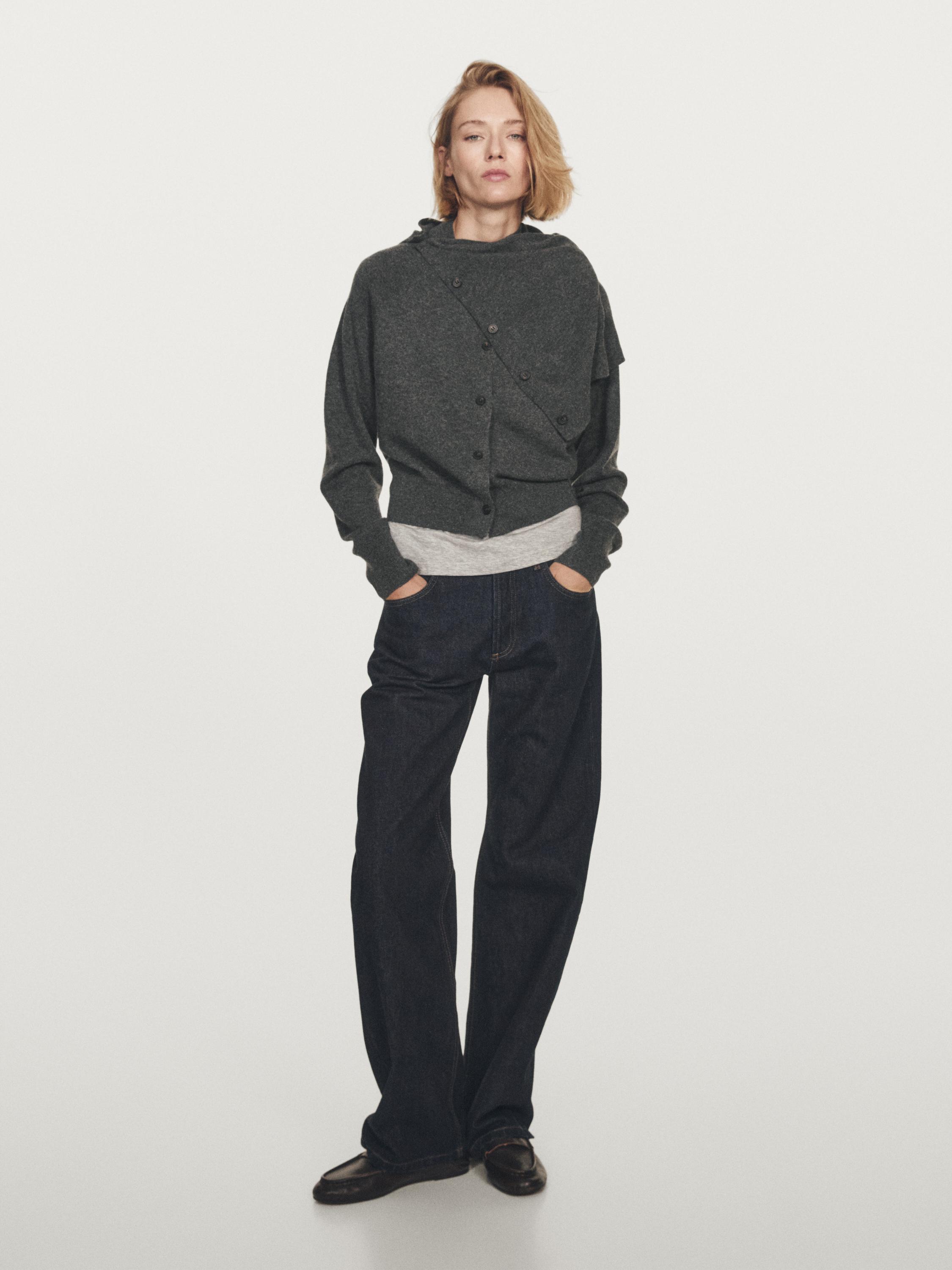 Кардиган с длинными рукавами из 100% кашемира Massimo Dutti, антрацитово-серый
Кардиган с длинными рукавами из 100% кашемира Massimo Dutti, антрацитово-серый