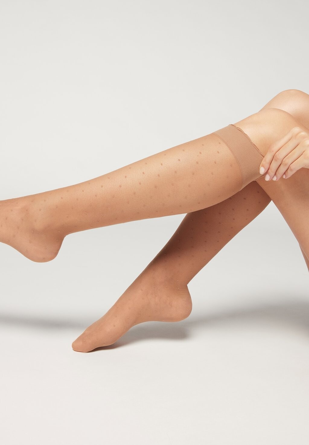 Гольфы PATTERNED Calzedonia, цвет nude
Гольфы PATTERNED Calzedonia, цвет nude