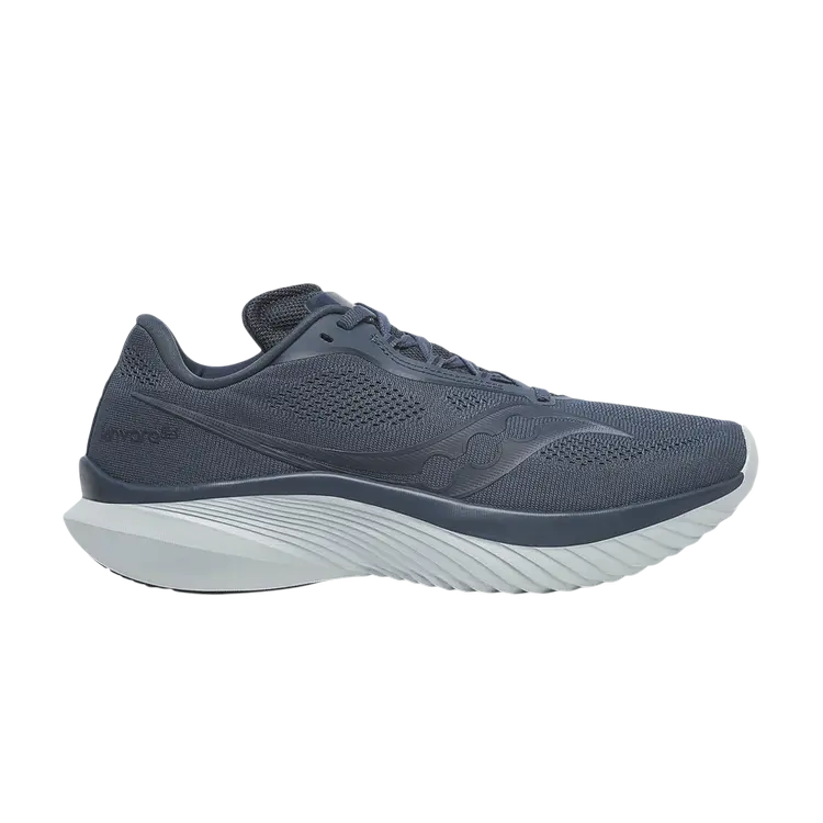 Кроссовки Kinvara 15, цвет Dusk Granite
Кроссовки Kinvara 15, цвет Dusk Granite