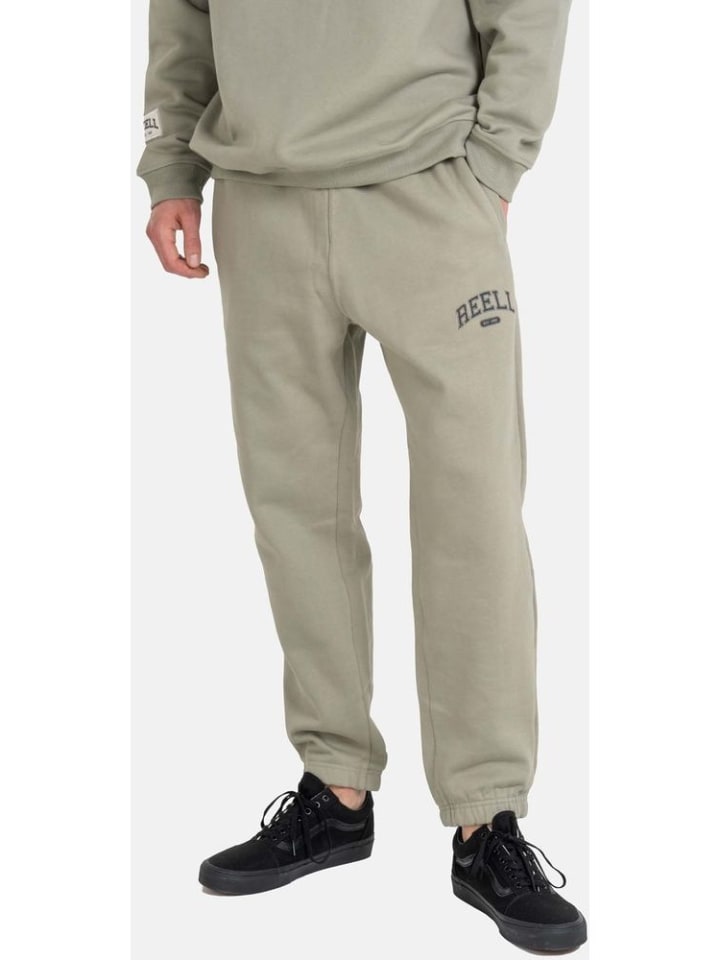 Спортивные брюки Team Sweatpants зеленого цвета Reell
Спортивные брюки Team Sweatpants зеленого цвета Reell