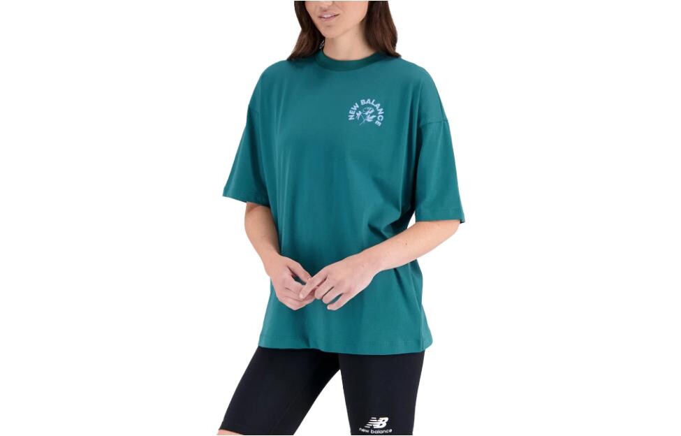 Футболка женская синяя New Balance
Футболка женская синяя New Balance