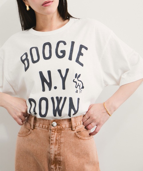 j.n.r.d Футболка с принтом JNRD, бренд Discharge, белый
j.n.r.d Футболка с принтом JNRD, бренд Discharge, белый