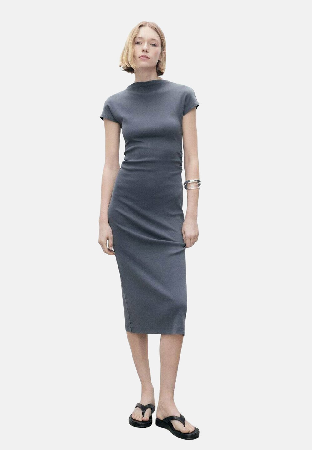 Платье из джерси CARROT Mango, серый
Платье из джерси CARROT Mango, серый