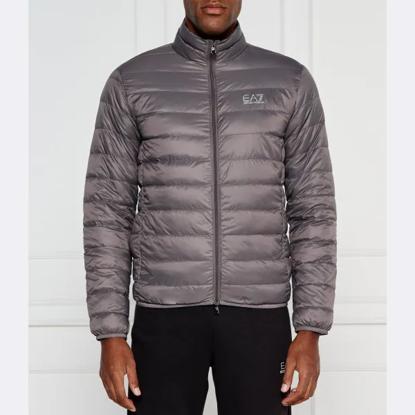 Пуховик стандартного кроя Ea7, серый
Пуховик стандартного кроя Ea7, серый