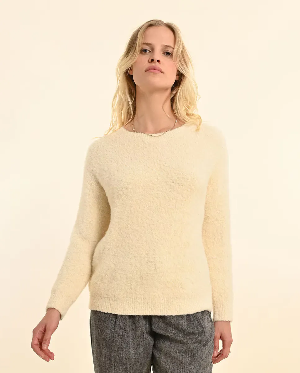 Женский свитер с длинными рукавами из ткани тедди Molly Bracken, кремовый
Женский свитер с длинными рукавами из ткани тедди Molly Bracken, кремовый