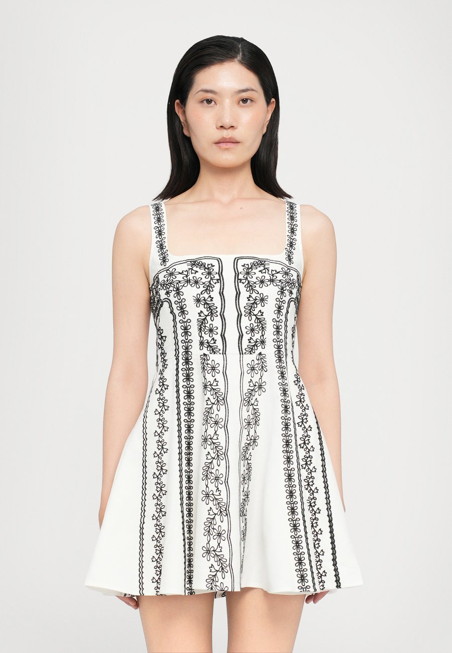 Платье Maje RILINETTE, Ecru/Noir/White
Платье Maje RILINETTE, Ecru/Noir/White