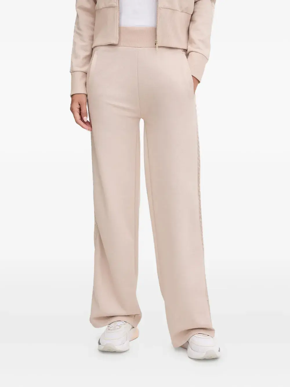 Брюки с полосками по бокам BOSS, нейтральный
Брюки с полосками по бокам BOSS, нейтральный