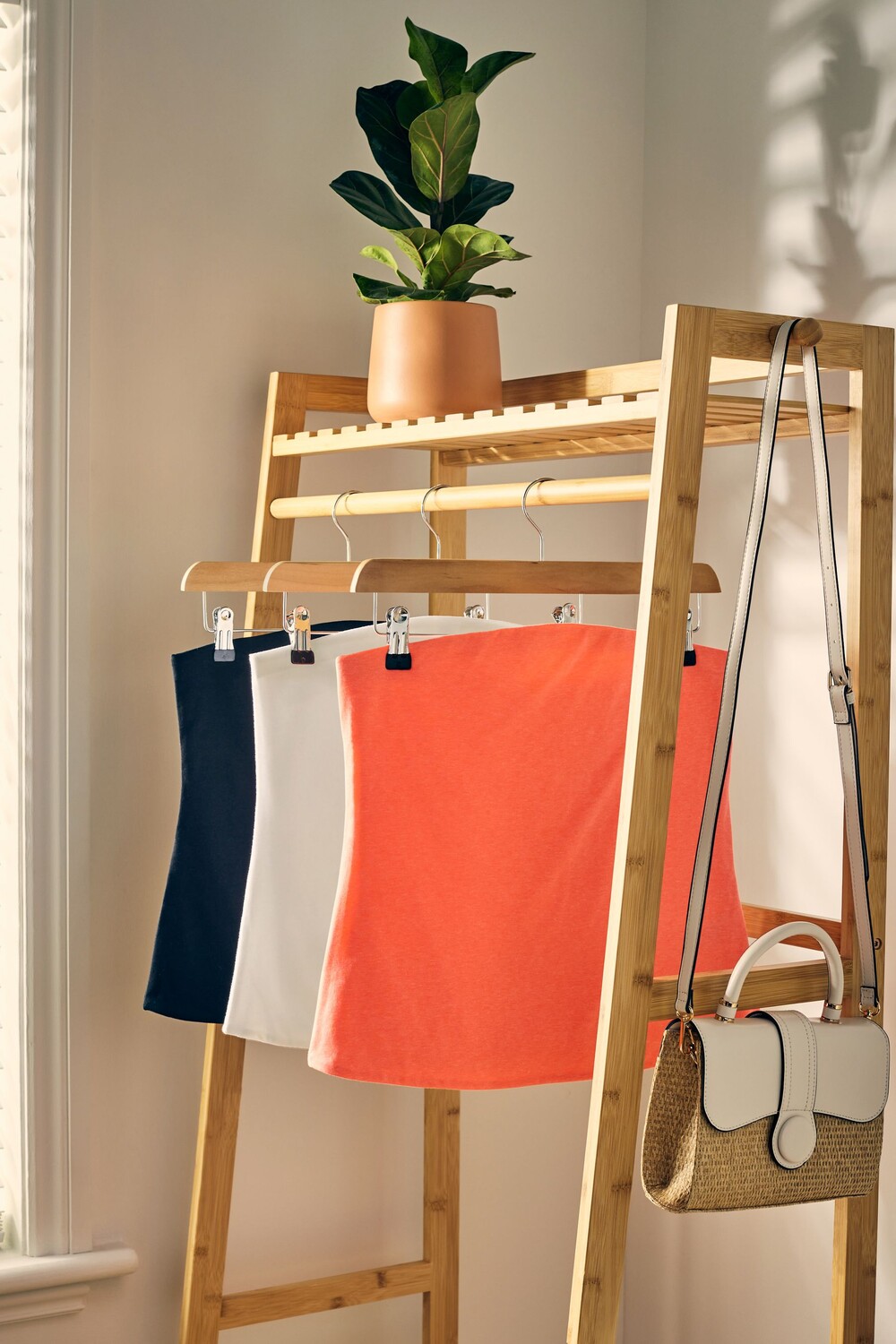 Набор из 3 топов-бандо Next, белый
Набор из 3 топов-бандо Next, белый