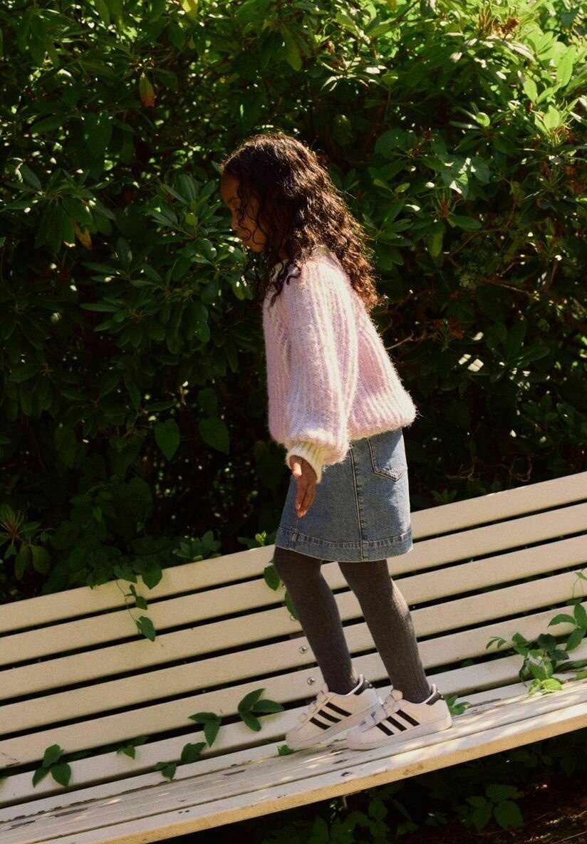 Свитер VERO MODA Girl, береза
Свитер VERO MODA Girl, береза