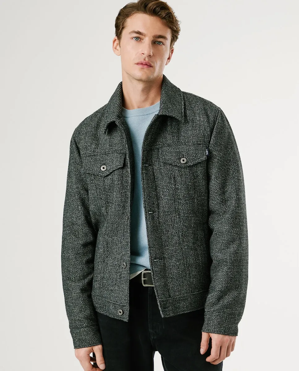 Женская куртка-бомбер в клетку Pepe Jeans, темно-серый
Женская куртка-бомбер в клетку Pepe Jeans, темно-серый