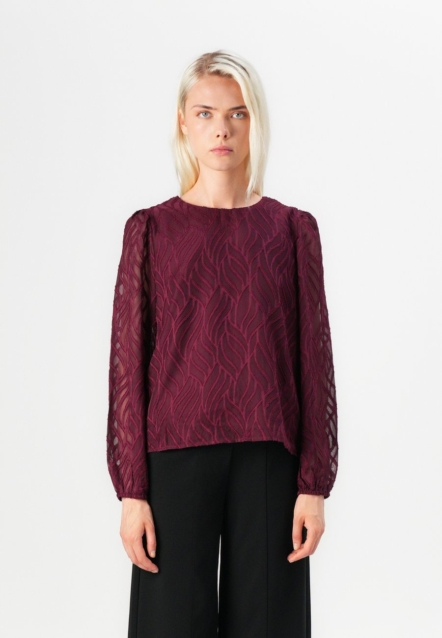 Блуза VILA VIMIKA , Fig/Dark Purple
Блуза VILA VIMIKA , Fig/Dark Purple