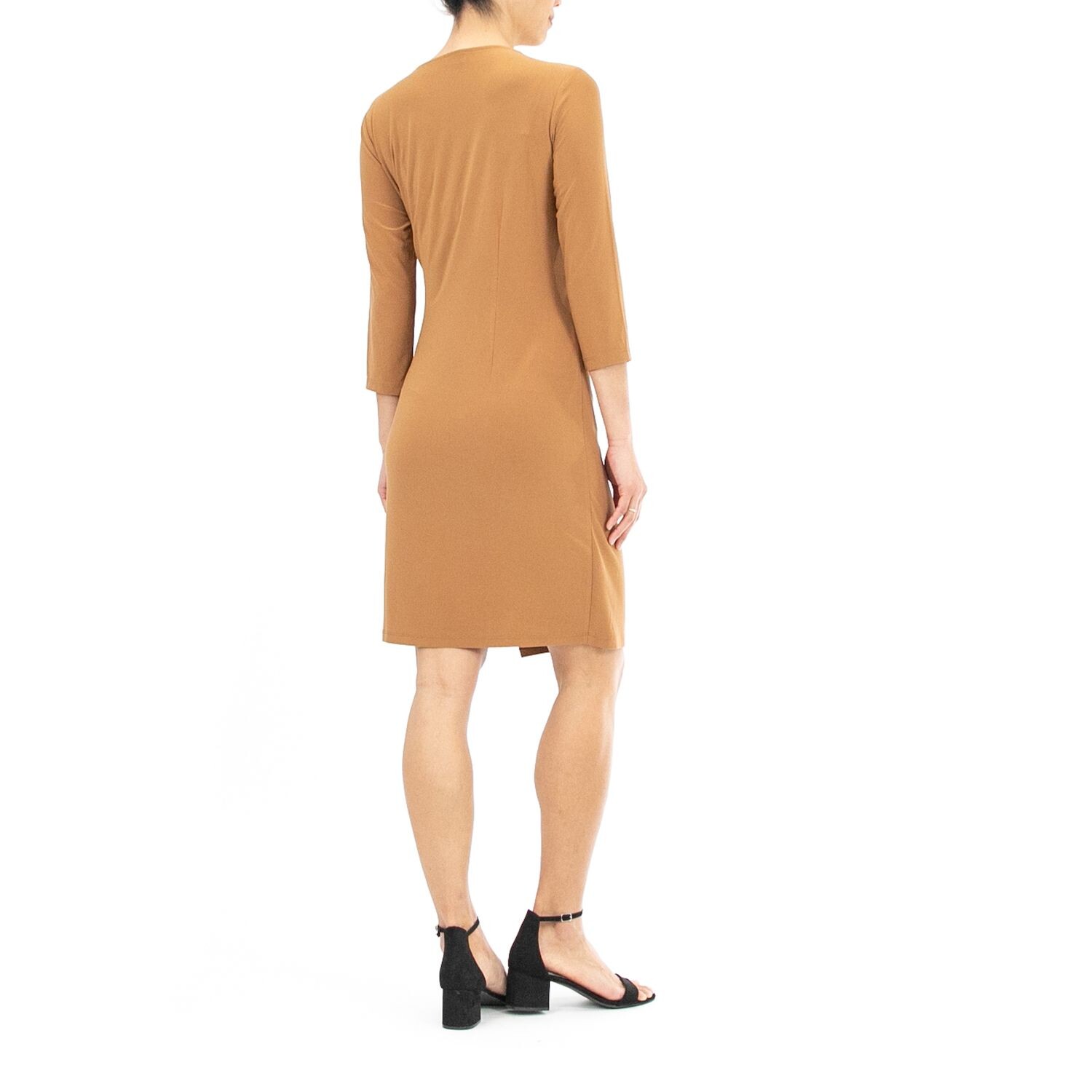 Женское платье с искусственным запахом Nina Leonard Nina Leonard, темно-синий
Женское платье с искусственным запахом Nina Leonard Nina Leonard, темно-синий