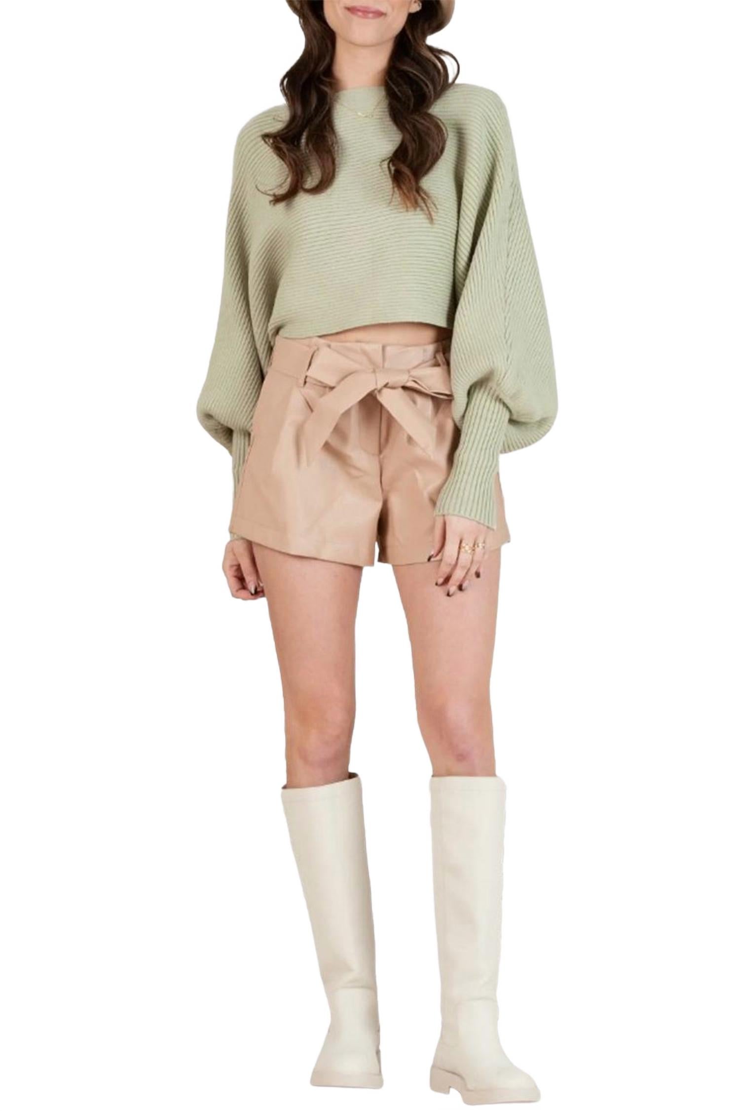 Миша укороченный ребристый свитер в цвете мох LUCCA, Moss
Миша укороченный ребристый свитер в цвете мох LUCCA, Moss