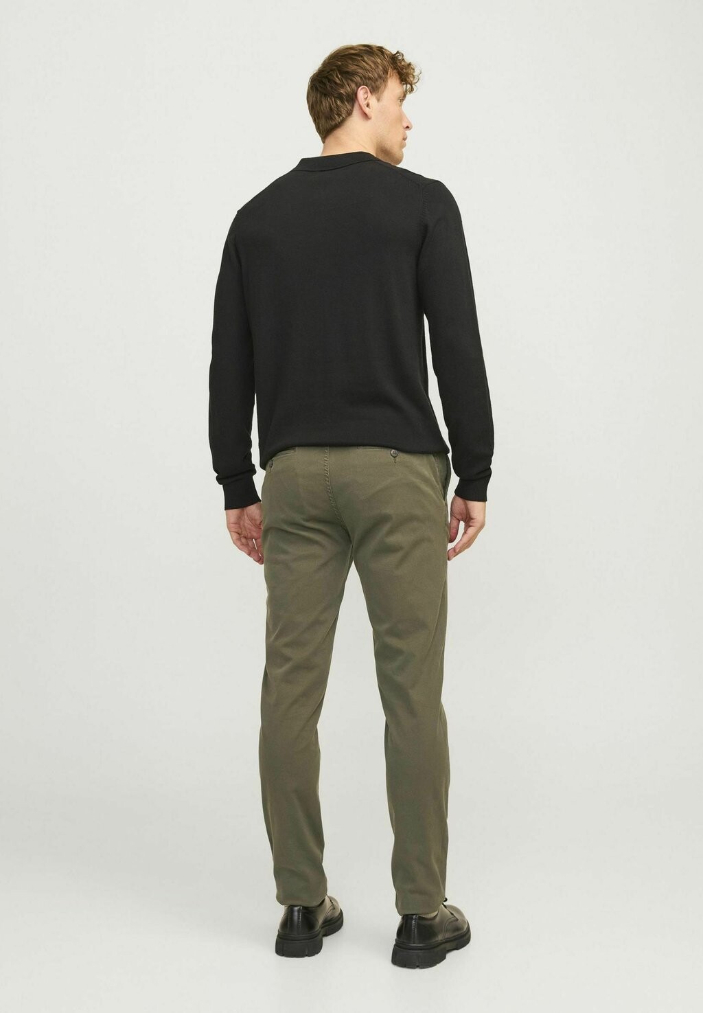 Чиносы Jack & Jones, оливковый
Чиносы Jack & Jones, оливковый