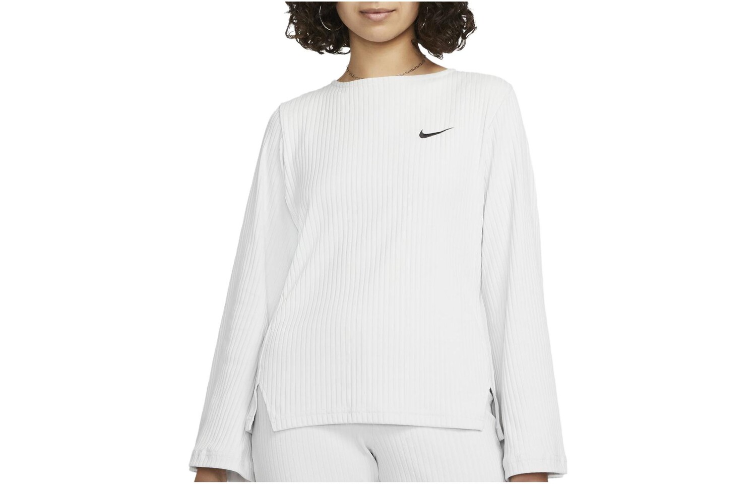 Трикотаж женский белый Nike
Трикотаж женский белый Nike