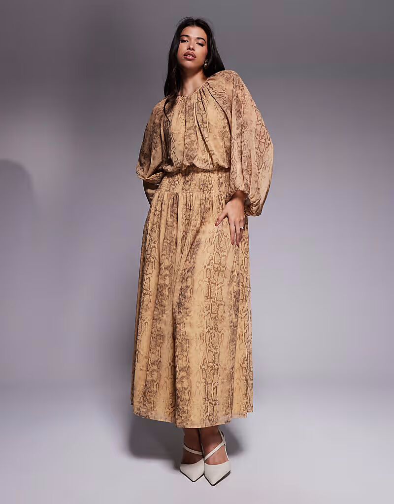 Длинное платье ASOS DESIGN из шифона с присборенной талией и принтом под змею
Длинное платье ASOS DESIGN из шифона с присборенной талией и принтом под змею