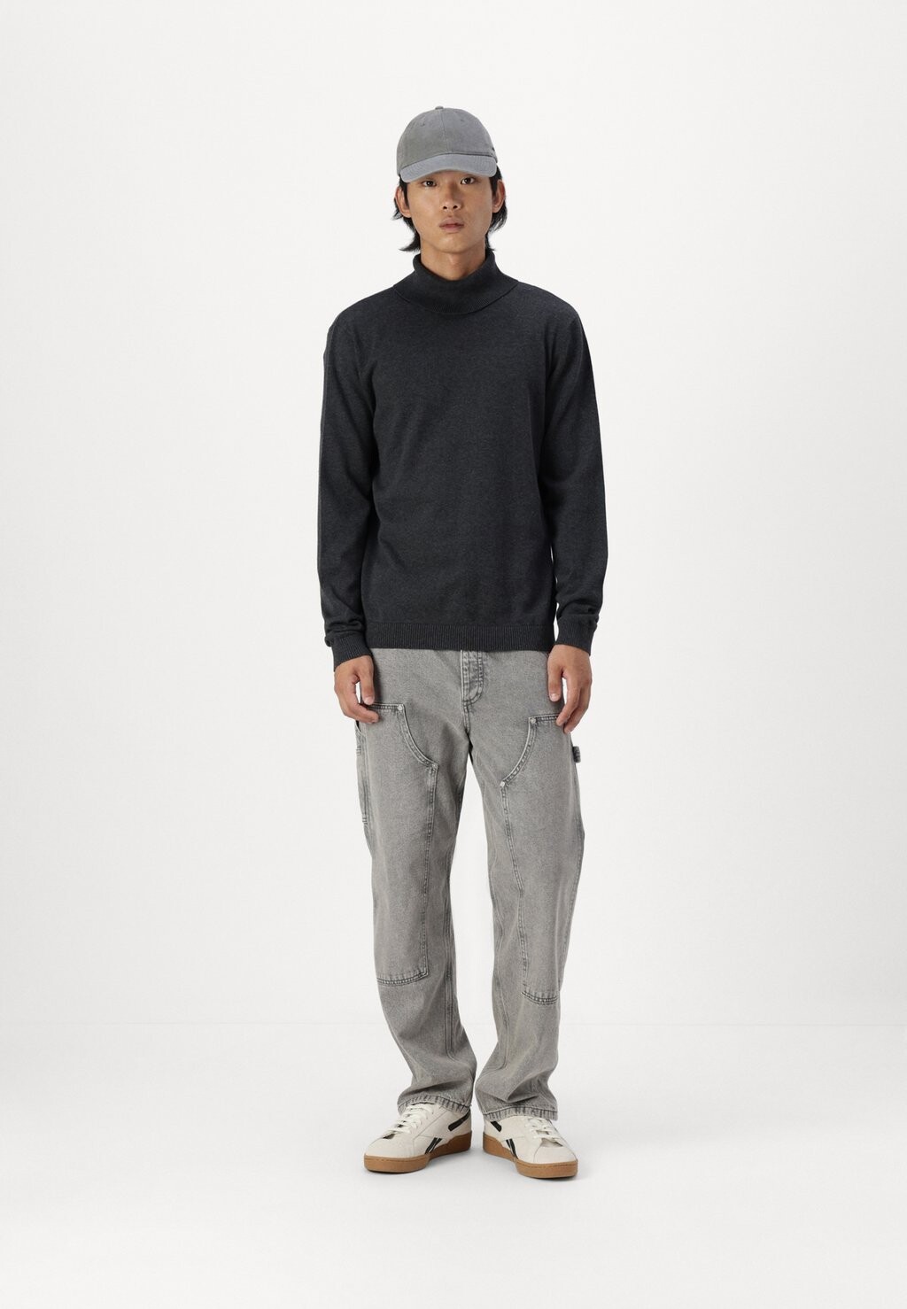 Джемпер JJEBASIC KNIT ROLL NECK Jack & Jones, серый
Джемпер JJEBASIC KNIT ROLL NECK Jack & Jones, серый